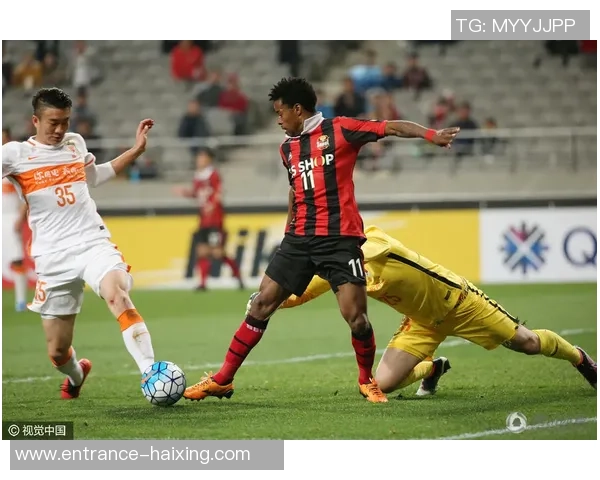 国安与鲁能激战正酣文字直播全程回顾精彩瞬间与赛场动态